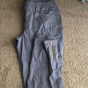 Jaanuu gray moto Medium
